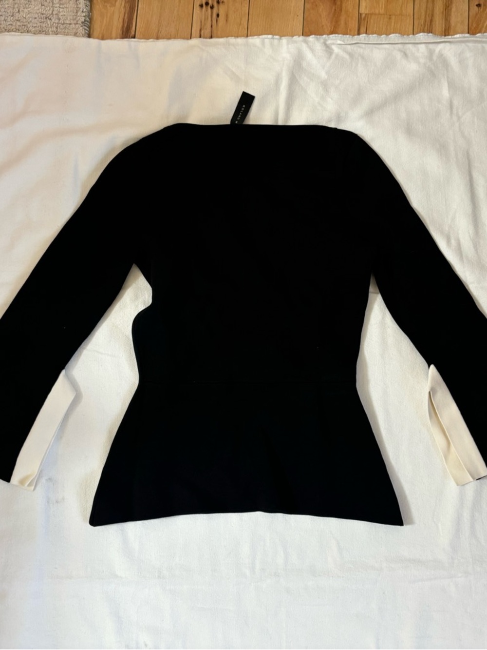 Roland Mouret Top with Cream Accent - Picture 5 of 6